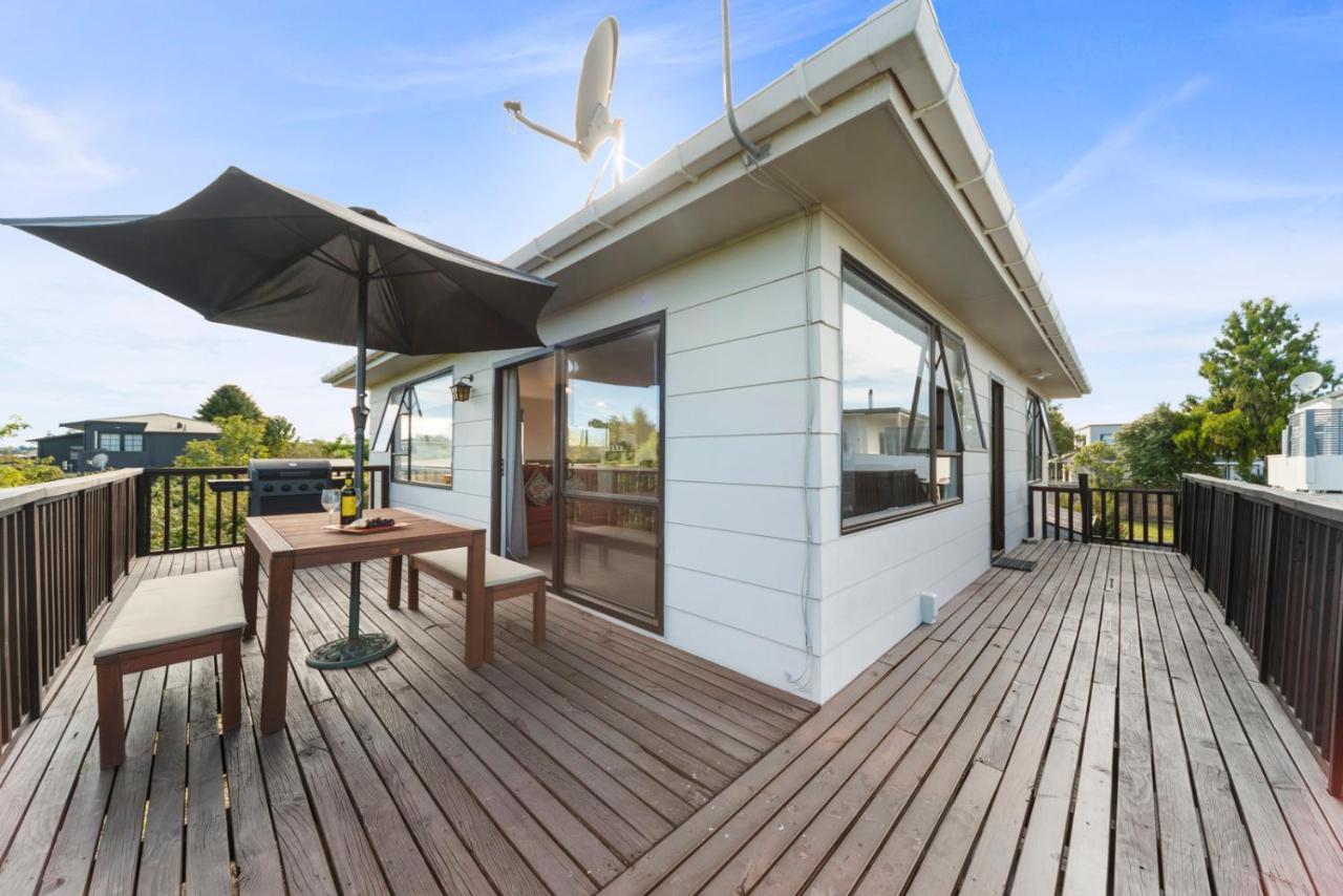 Rainbow Lake House - Lake Taupo Holiday Home Exteriér fotografie